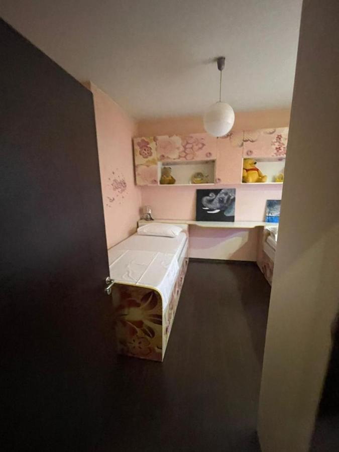Luxury Apartment City Centre ティラナ エクステリア 写真