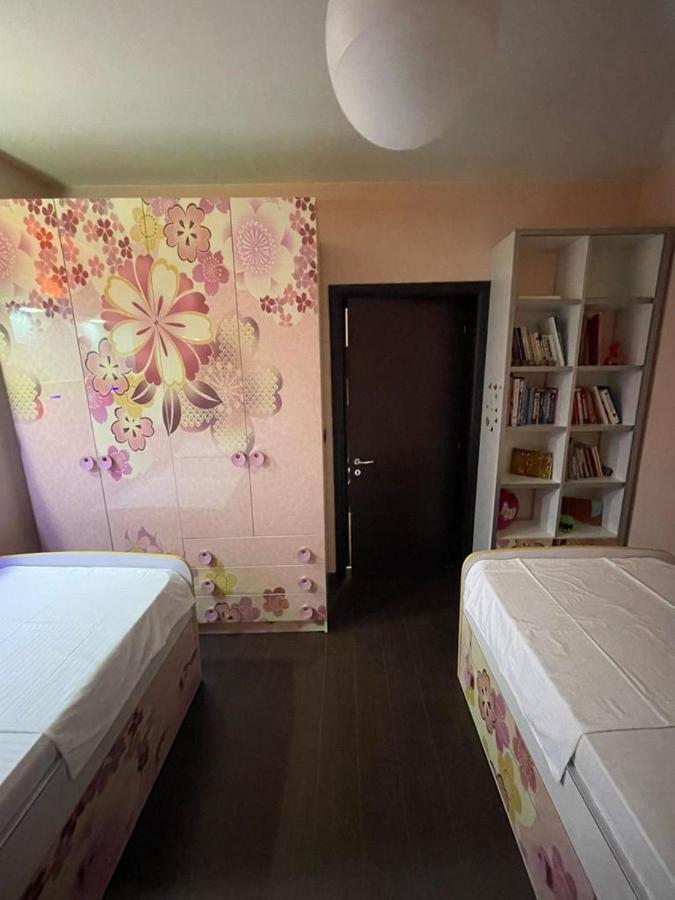 Luxury Apartment City Centre ティラナ エクステリア 写真